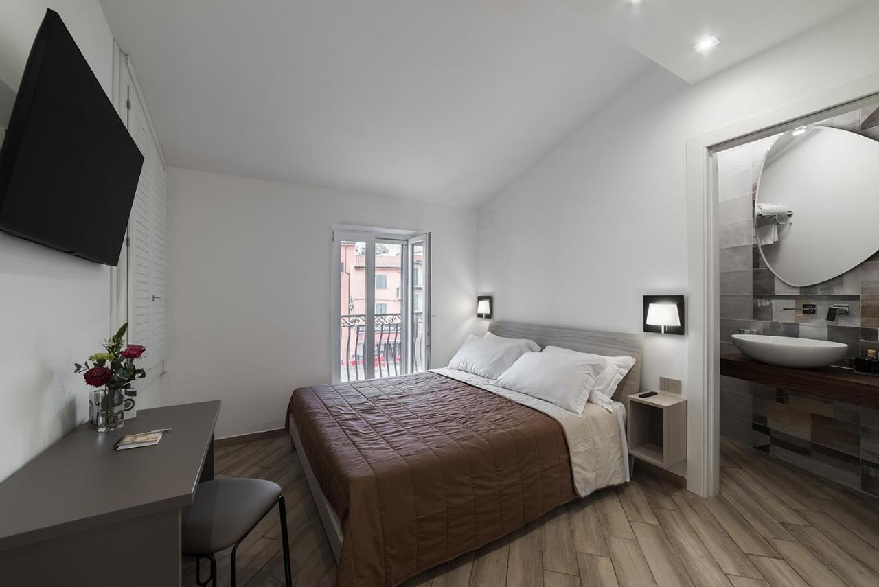 B&B Piazza Roma Norma ภายนอก รูปภาพ