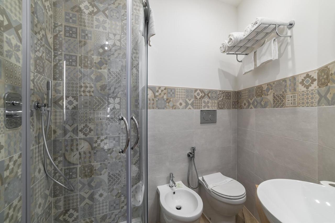B&B Piazza Roma Norma ภายนอก รูปภาพ